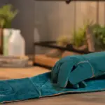 TerraNova - Anti-Scratch Glove (Single)